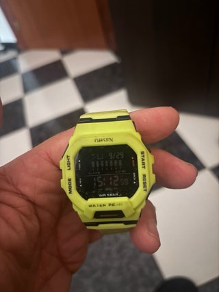 Lote 9 relojes Orsen, Smael, Skmei