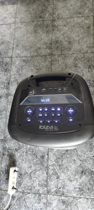Altavoz Ibiza Sound Rainbow 1000W con iluminación