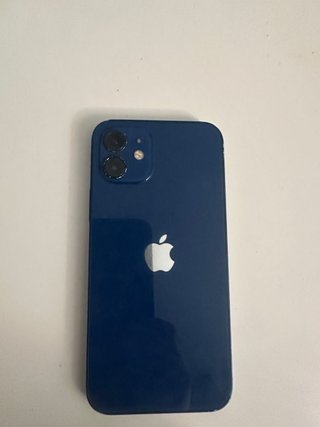 iPhone 12 azul
