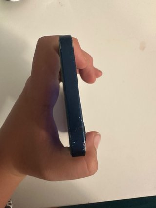 iPhone 12 azul