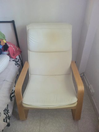 Sillón Poäng Ikea con reposapiés