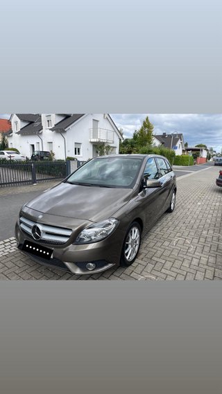 Mercedes-Benz Clase B220