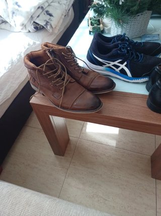 Botas y Zapatillas Deportivas Hombre