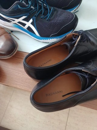 Botas y Zapatillas Deportivas Hombre