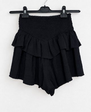 Falda pantalón negra mini con volantes XS