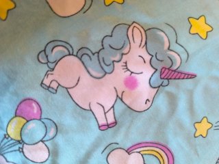 Tela de Algodón Infantil con Unicornios