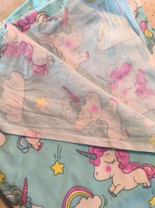 Tela de Algodón Infantil con Unicornios