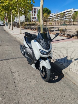 Yamaha Nmax 125 2024 - 16.000 km