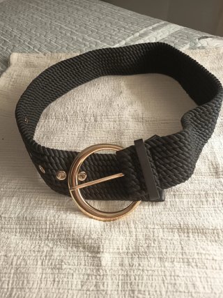 Cinturón de Mujer Negro con Hebilla Redonda