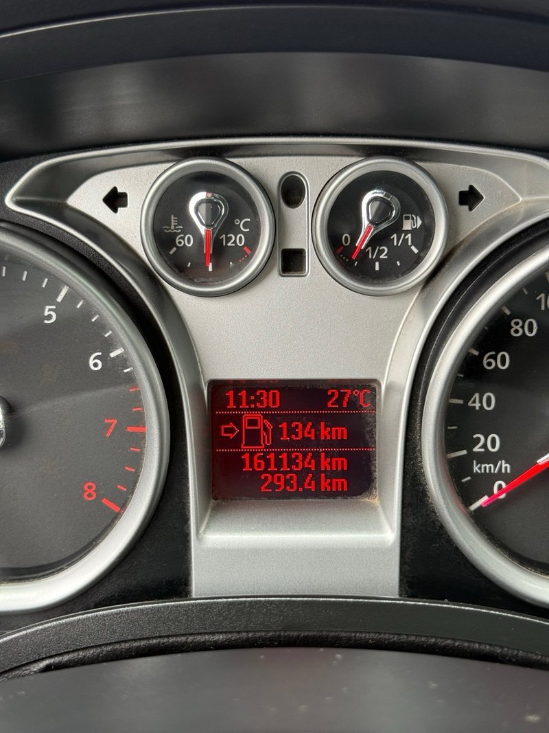 Ford Focus 2008, foto 15
