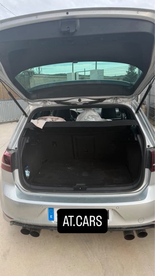 Volkswagen Golf R300