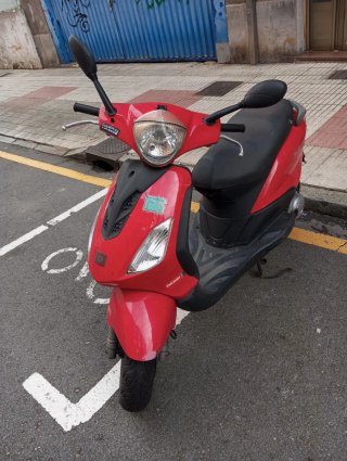 Scooter 50cc Roja