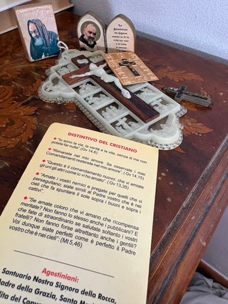 Santini, Crocifissi e Medagliette Vintage