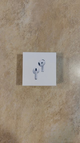 AirPods 4 Apple con cancelación de ruido