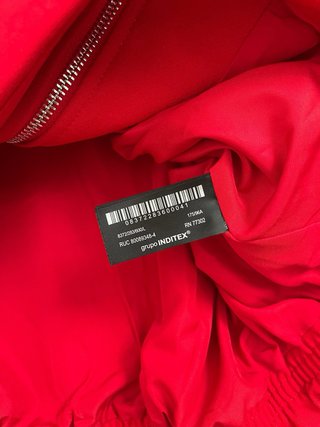 Cazadora Bomber ZARA Roja Talla M