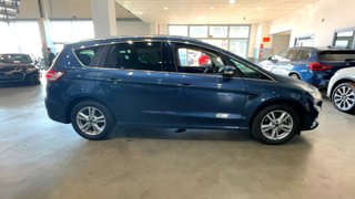 Ford S-MAX 2.5 Duratec Atkinson FHEV 140kW Titanium (2022)