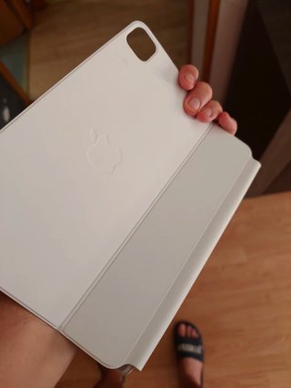 iPad Air M3 11 + Teclado Magic Keyboard