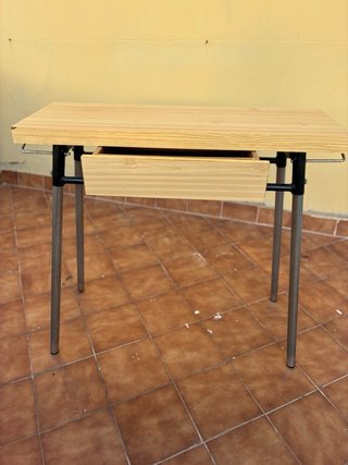 Mesa de cocina extensible con cajón