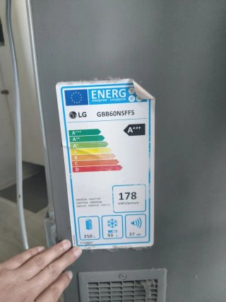 Frigorífico Combi LG A+++ GBB60NSFFS