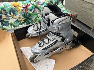 Patines 4 ruedas talla 40