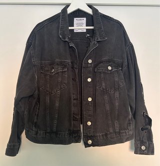 Cazadora vaquera negra Pull&Bear