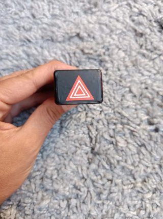 Interruptor de luces de emergencia Audi A4 Avant