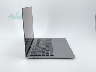 MacBook Pro 13" M2 (2022) 8CPU/10GPU núcleos - SSD 512GB - RAM 16GB