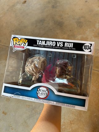 Funko Pop Moment Tanjiro vs Rui 1034