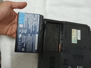 Ordenador portátil ACES (NO SE SI FUNCIONA )
