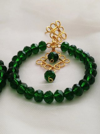 Pendientes Flamenca con cuentas de cristal verde