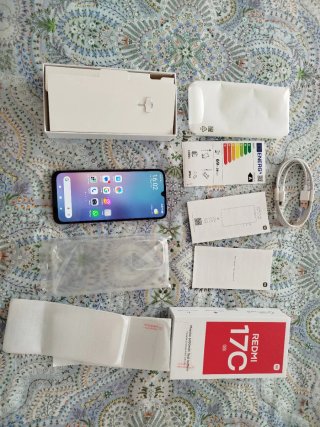 Xiaomi Redmi 17 C morado, original con caja
