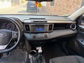 Toyota RAV4 2014