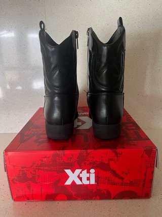 Botas Xti Negras Talla 36