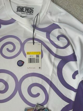 Camiseta Nike One Piece Gomu Gomu