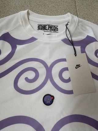 Camiseta Nike One Piece Gomu Gomu