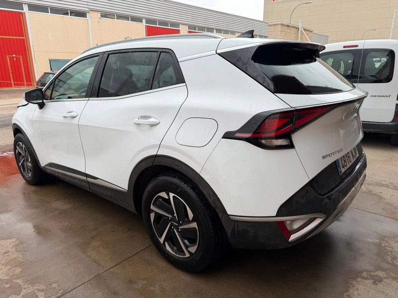 Kia Sportage 2023, foto 6