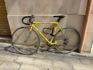 Bicicleta de Carretera Vintage Amarilla Talla M
