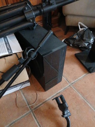 Altavoces de Torre Home Cinema, completo.
