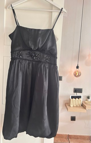Vestido de fiesta negro corto