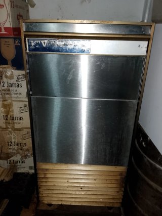Fabricador de cubitos ITV