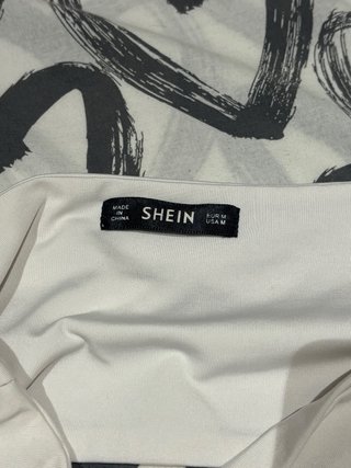 Conjunto 2 Crop Tops Shein