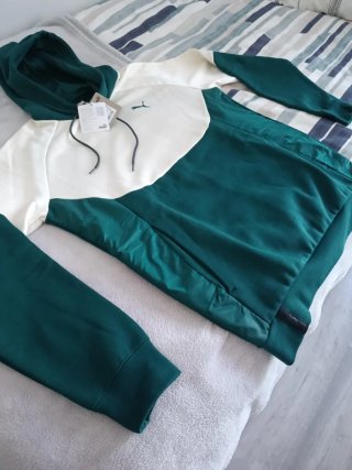Sudadera Puma. Talla S. Nueva!!