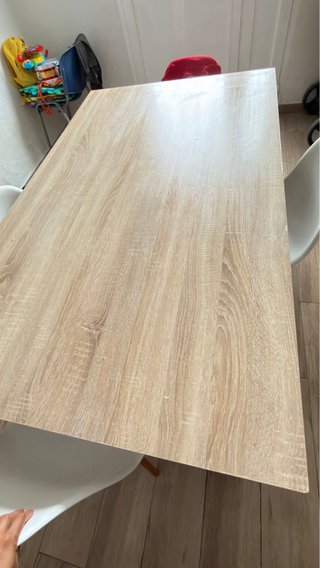 Mesa de Comedor de Madera