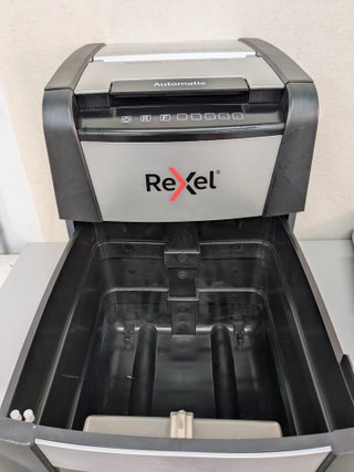 Destructora de Papel Rexel Optimum AutoFeed 100X