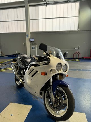 Suzuki GSXR 750/1100