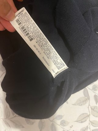 Jersey cuello alto azul marino