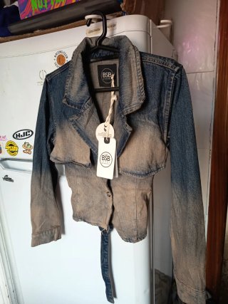 Cazadora vaquera BSB Jeans degradada
