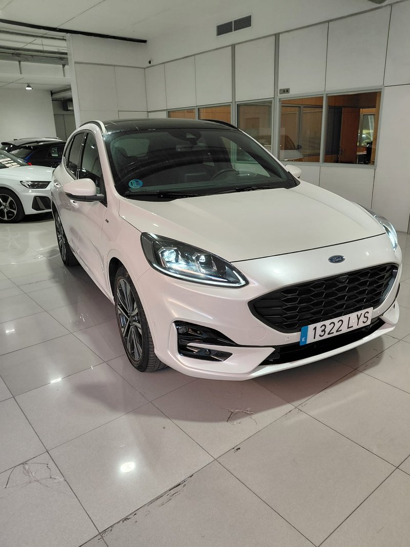 Ford Kuga 2022, foto 7