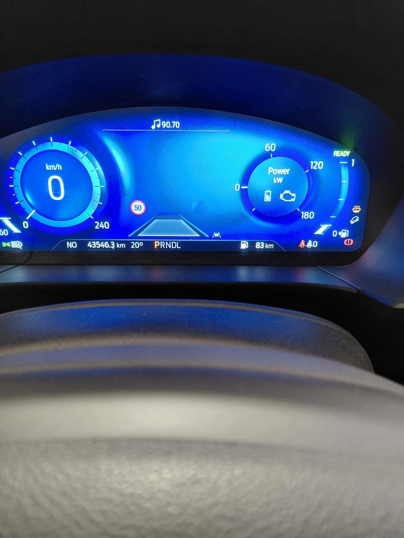 Ford Kuga 2022, foto 10