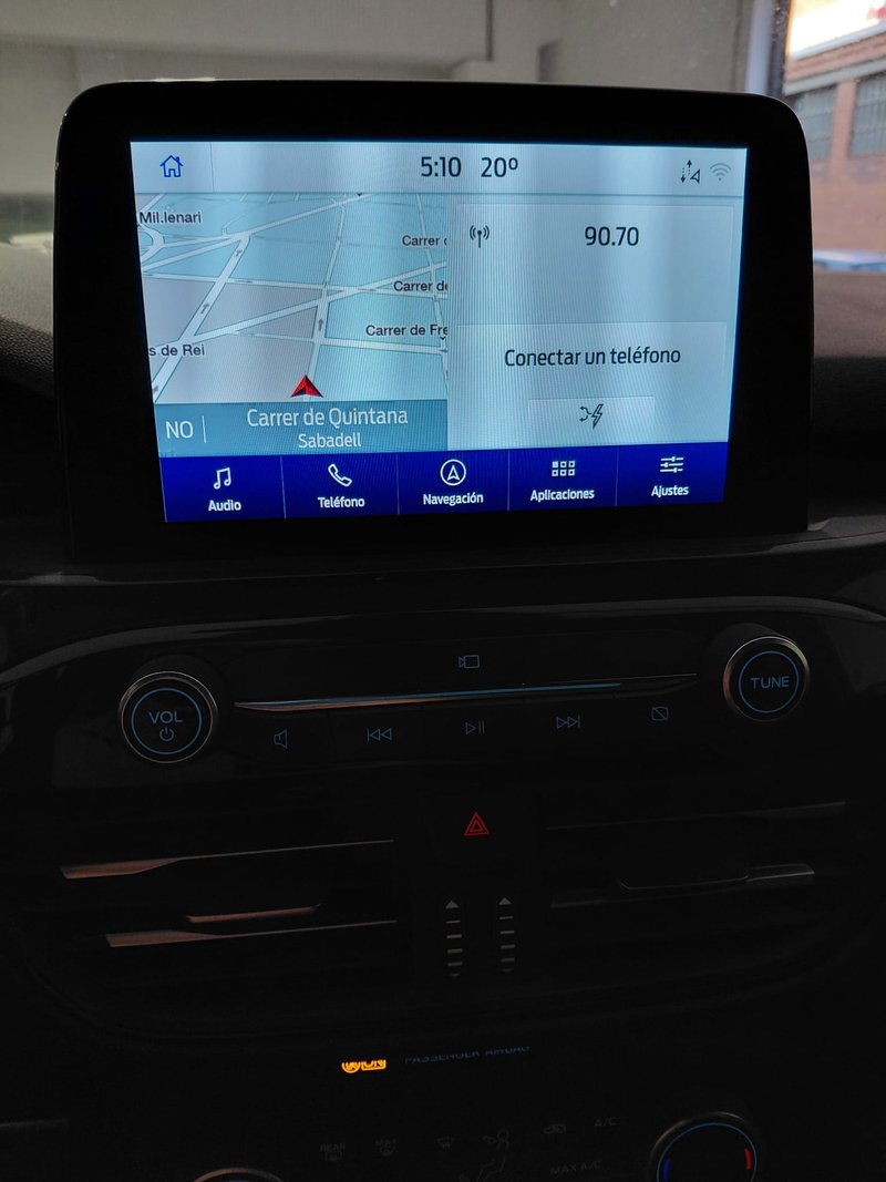 Ford Kuga 2022, foto 18